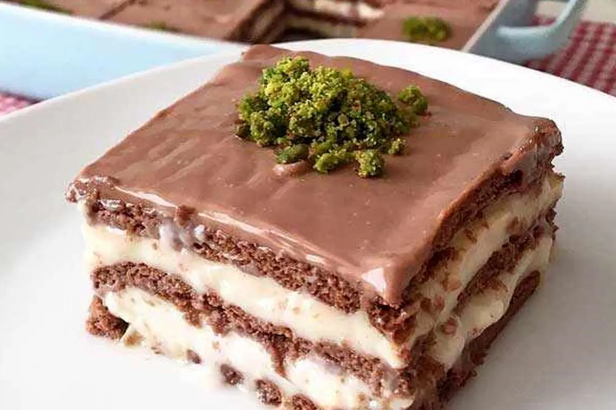 طرز تهیه ​​​​​​​کیک بیسکویتی خوشمزه ؛ یک دسر خنک برای تابستان