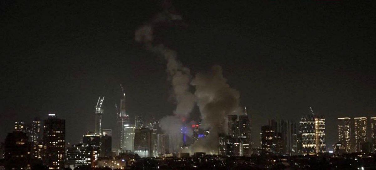 حملات موشکی ایران به اسرائیل | لحظه اصابت موشک‌ها به تل‌آویو + فیلم