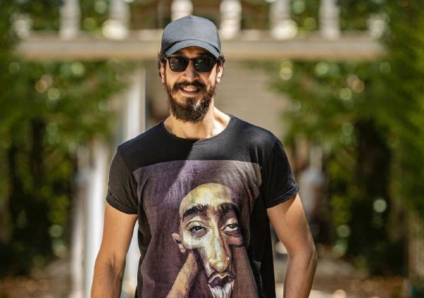 عکسی دیده نشده از بهرام افشاری با موهای کچل | این عکس بهرام افشاری همه رو شوکه کرد