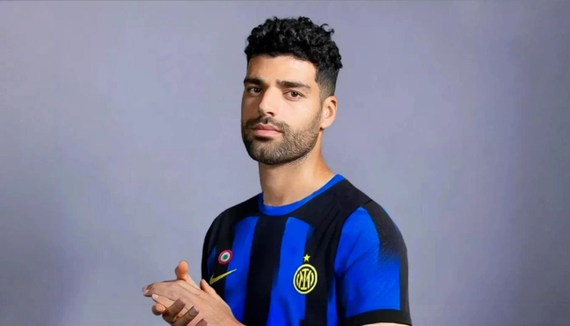 ویدیویی متفاوت از عزاداری مهدی طارمی  در روز تاسوعا | مهدی طارمی دل همه را لرزاند