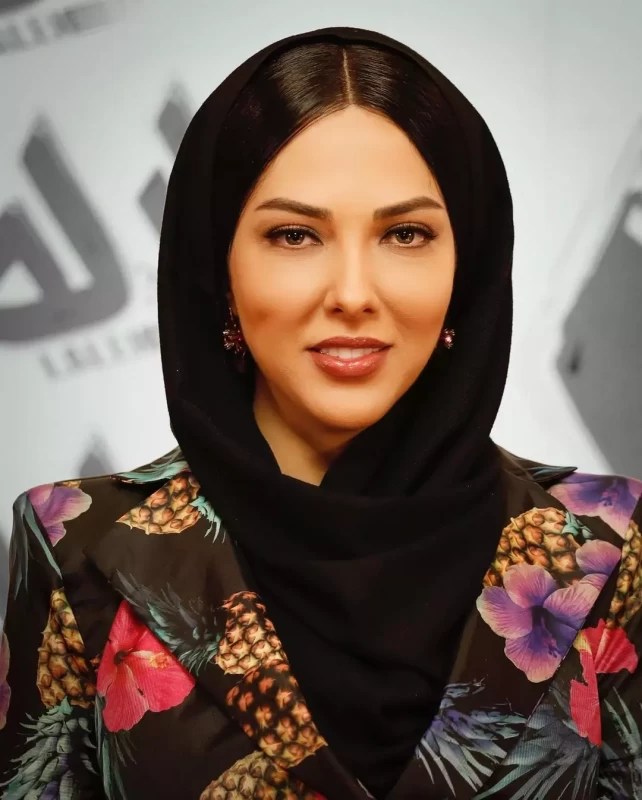 ویدیویی دیده نشده از ترکی صحبت کردن لیلا اوتادی