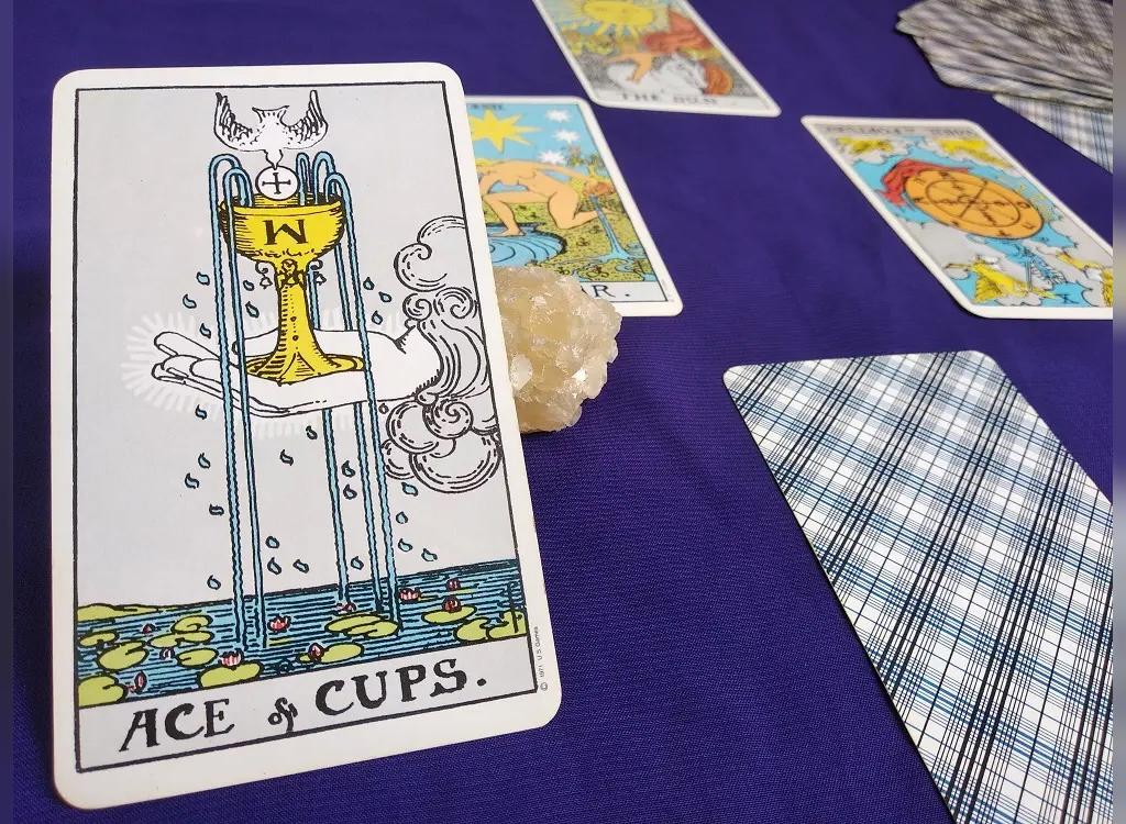 فال تاروت امروز شنبه 14 تیر ماه 1404 ؛جهان منتظر توست