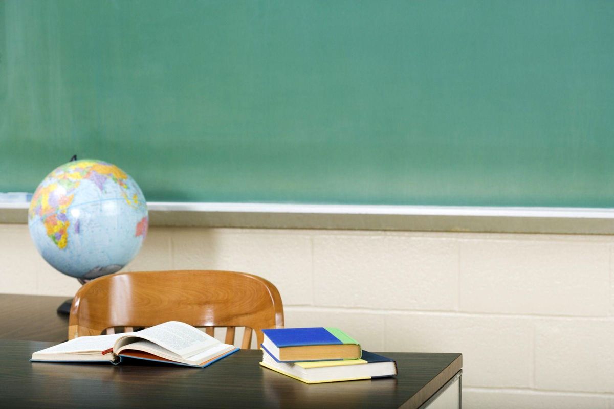 سوپرایز دولت برای معلمان و فرهنگیان |  حقوق خرداد ۱۴۰۴ حسابی ویژه شد